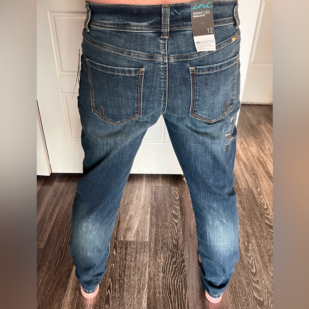 INC skinny leg, regular fit jeans. - Picture 2 of 3